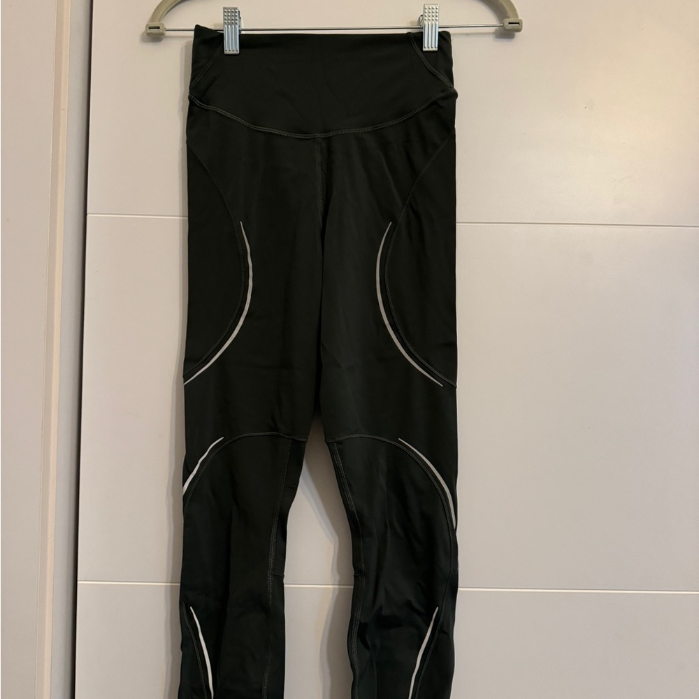 Green Lululemon Leggings